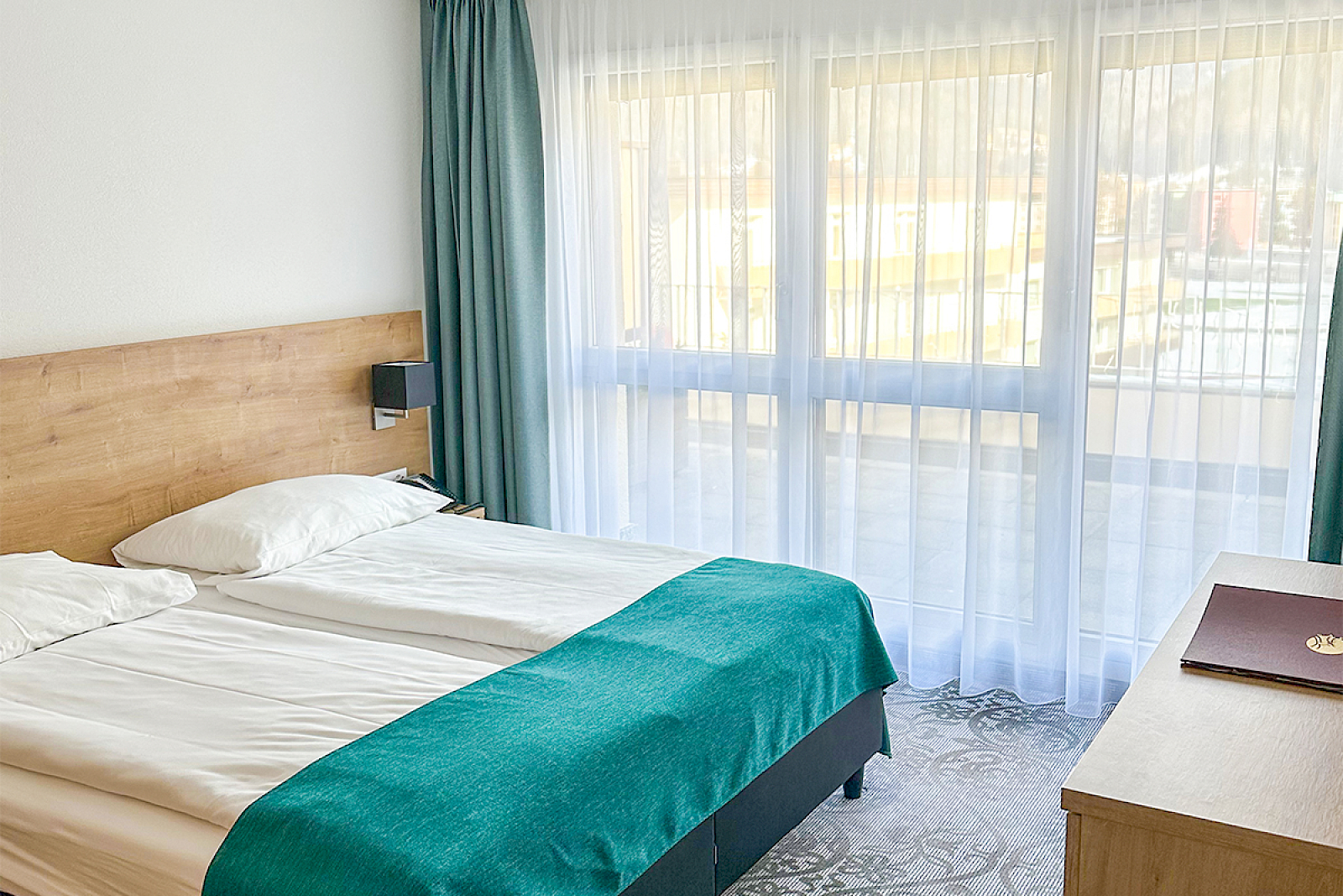 Hotel Central, Davos: Zwei-Zimmer Suite mit Balkon