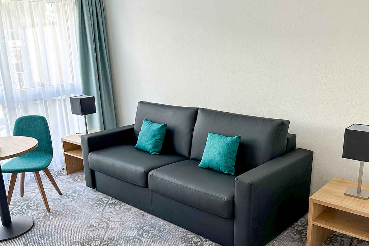 Hotel Central, Davos: Zwei-Zimmer Suite mit Balkon