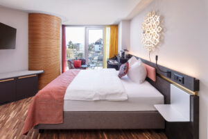 Hotel Sedartis, Thalwil: City Double Room mit Balkon