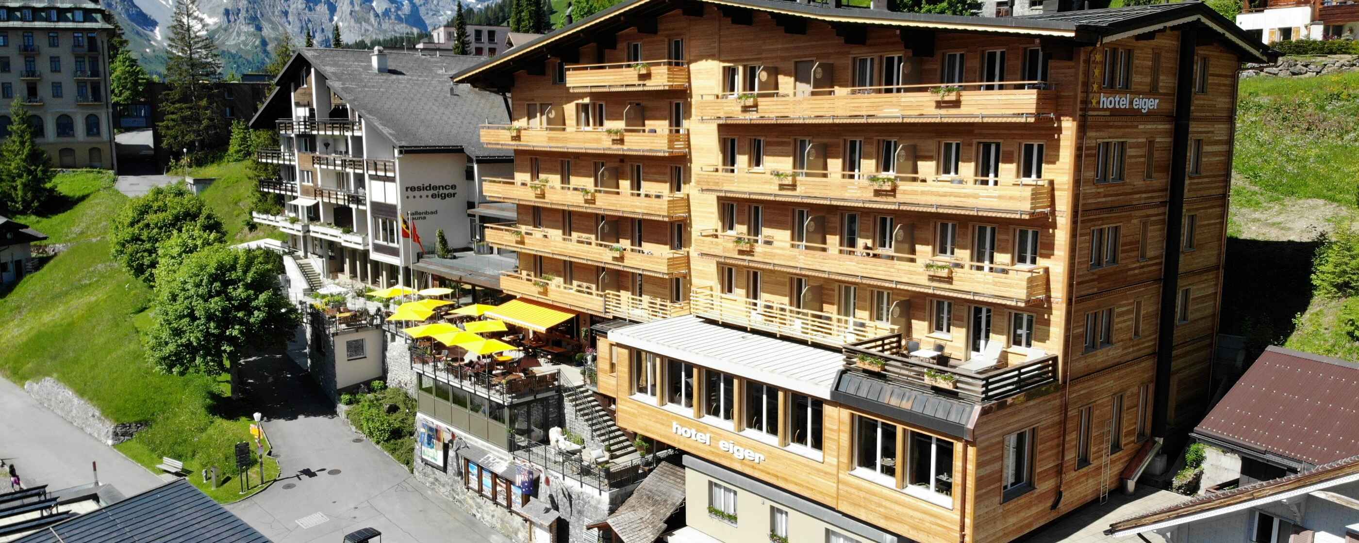 Hotel Eiger, Mürren: Aussenansicht Sommer