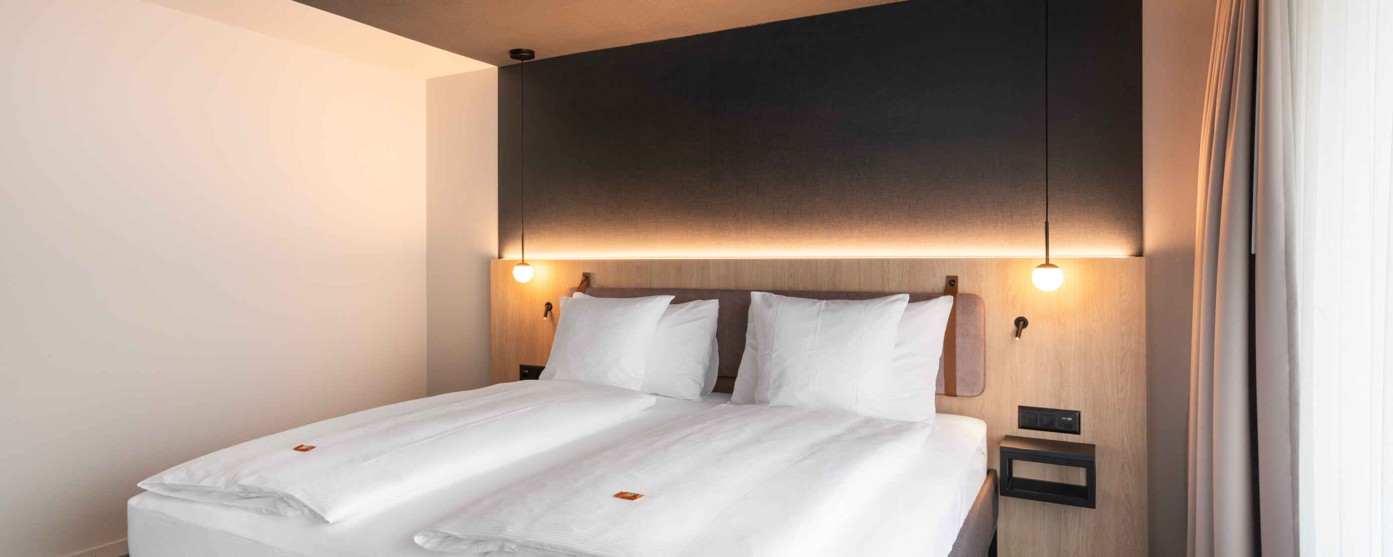 Hotel Stella, Interlaken: Geräumiges Zimmer für 1 bis 4 Personen