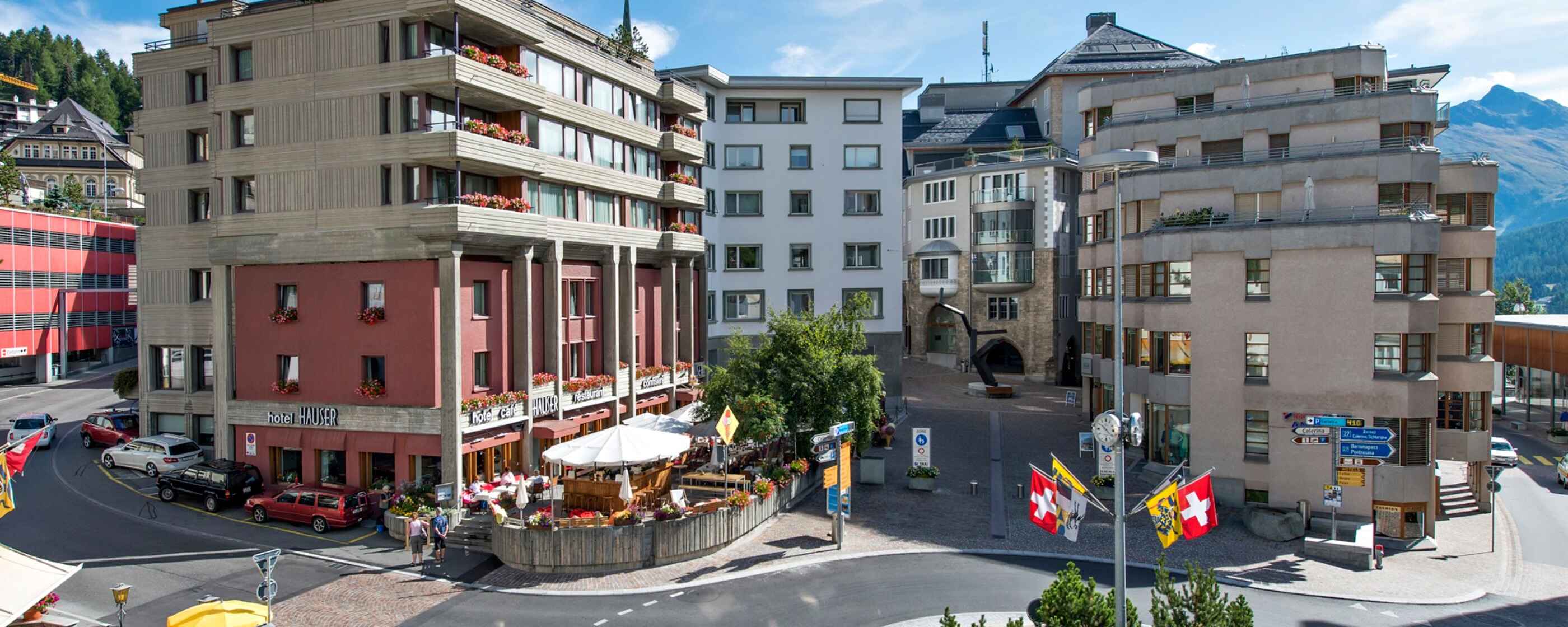 Hotel Hauser, St. Moritz: Aussenansicht