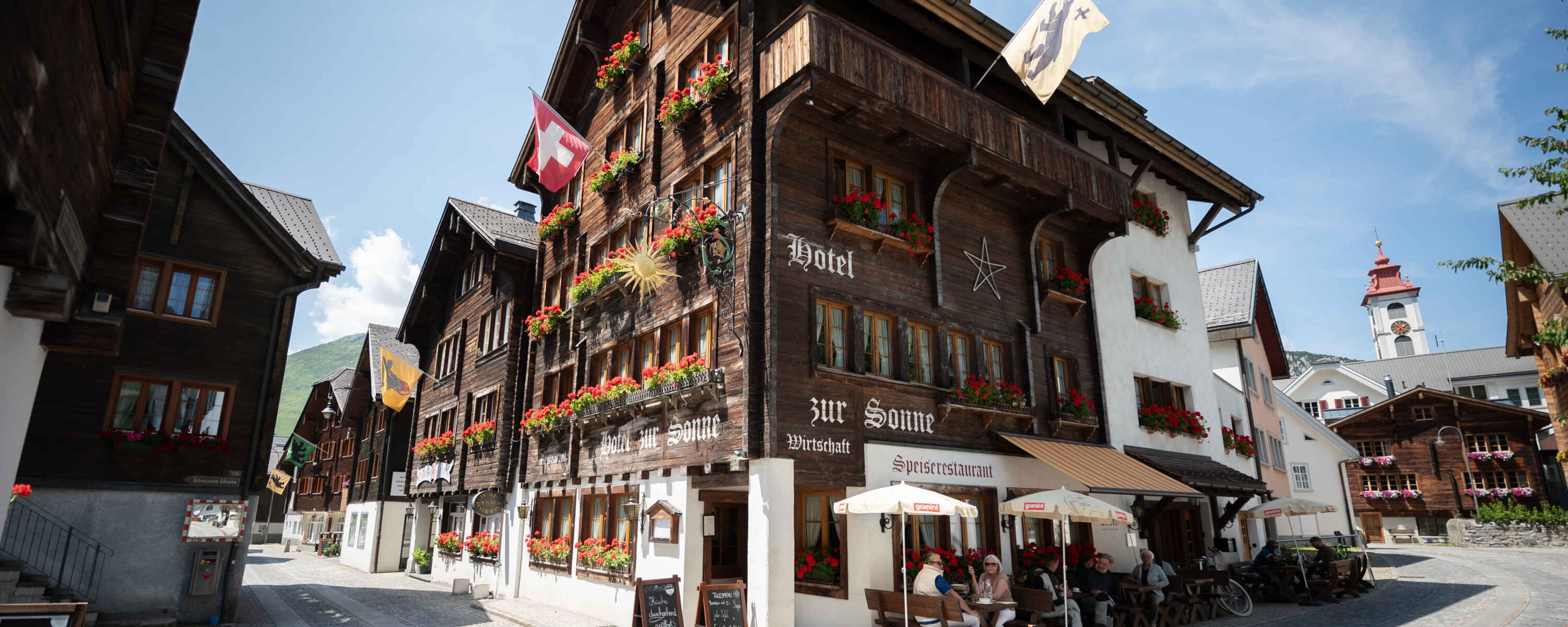 Hotel Sonne, Andermatt: Aussenansicht