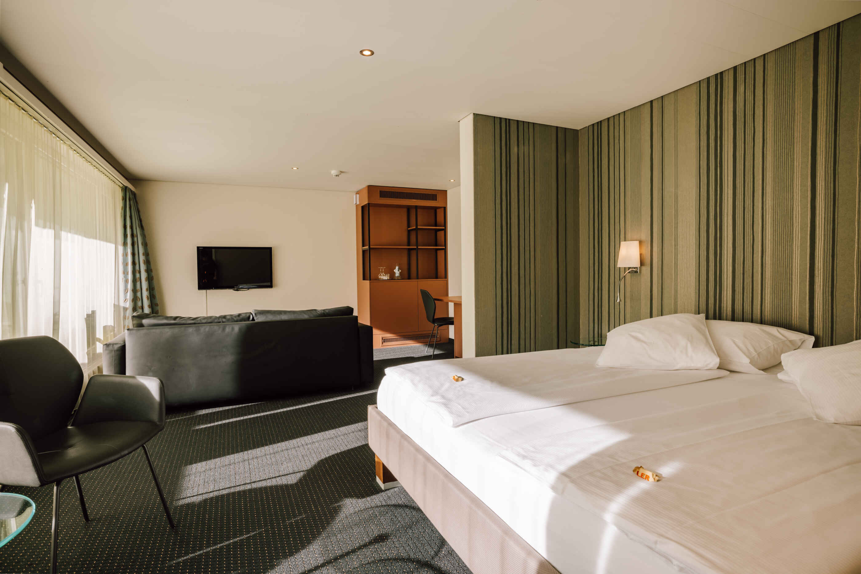 Hotel Stella, Interlaken: Geräumiges Zimmer für 1 bis 4 Personen