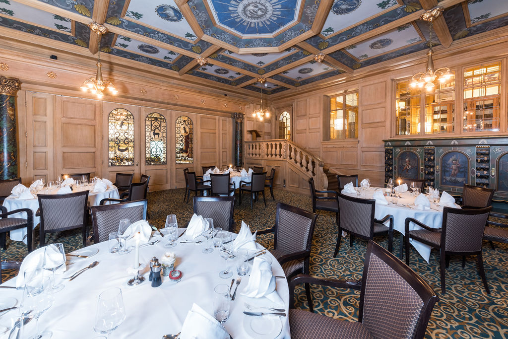 Hotel Schweizerhof, St. Moritz: Salon Flugi