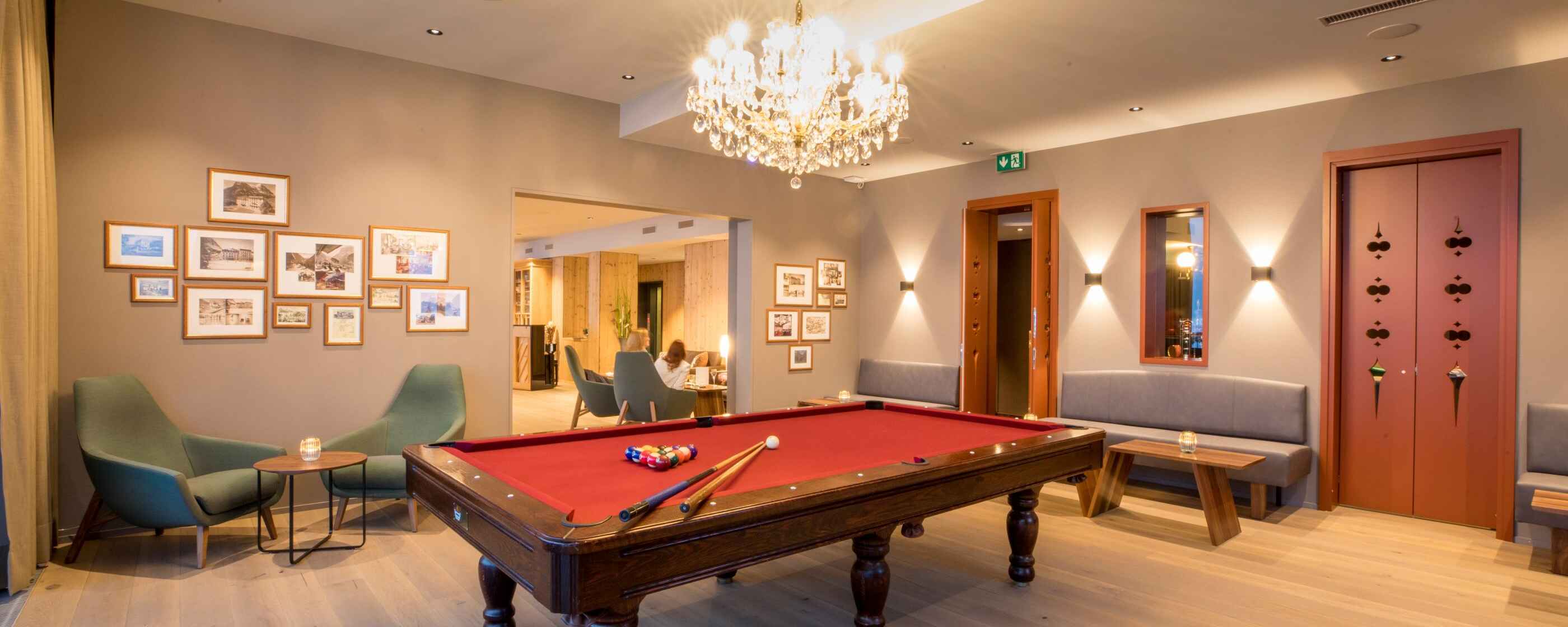Hotel Belvedere, Grindelwald: Billiard