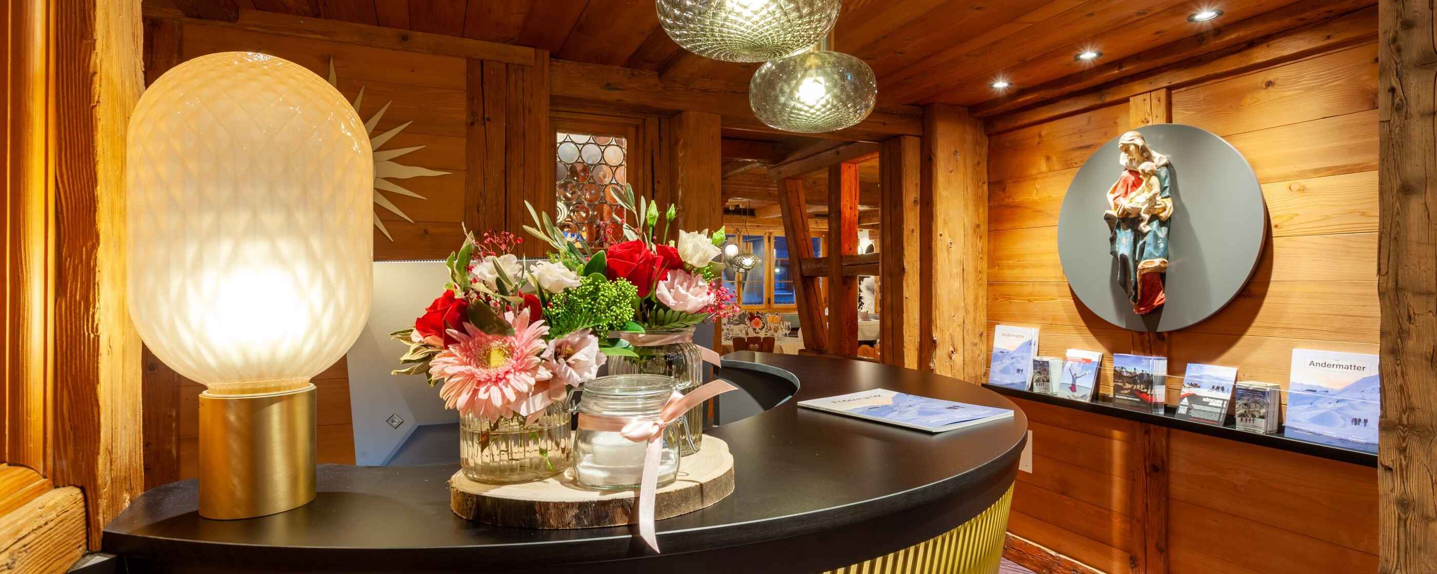 Hotel Sonne, Andermatt: Rezeption