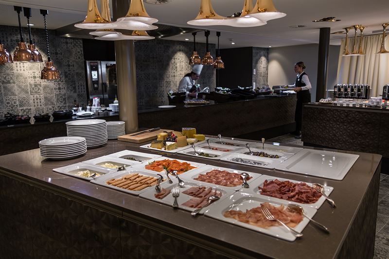 Seehotel Waldstätterhof, Brunnen: Restaurant