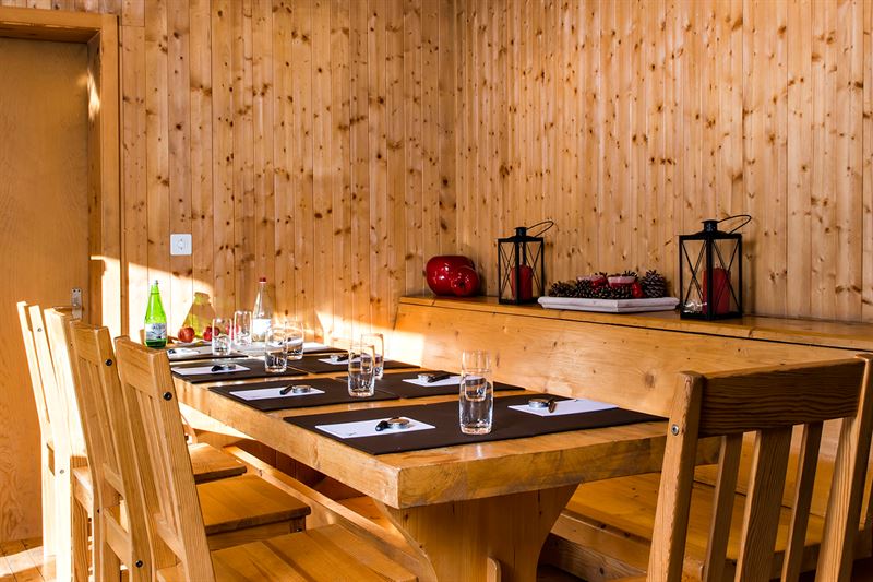 Hotel Schweizerhof, St. Moritz: Alphütte Clavadatsch