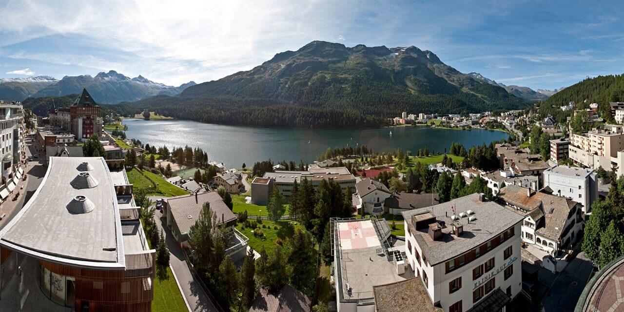 Hôtel Schweizerhof, St. Moritz : chambre double avec vue sur le lac et balcon ou terrasse