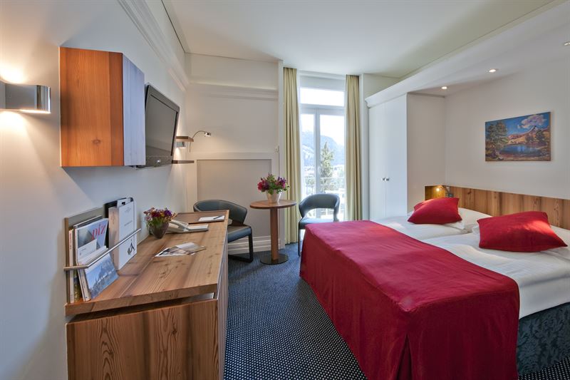 Hôtel Schweizerhof, St. Moritz : Chambre double standard avec vue sur le lac "Piz Rosatsch