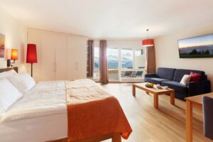 Hotel Rigi Kaltbad: Standard Doppelzimmer mit Bergsicht