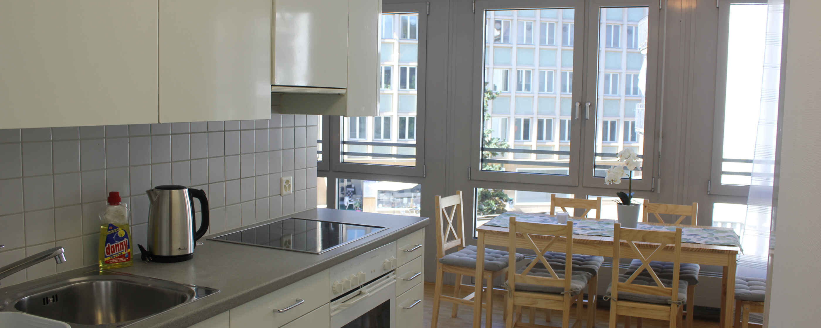 Herisau Apartments: Saphira-Esszimmer