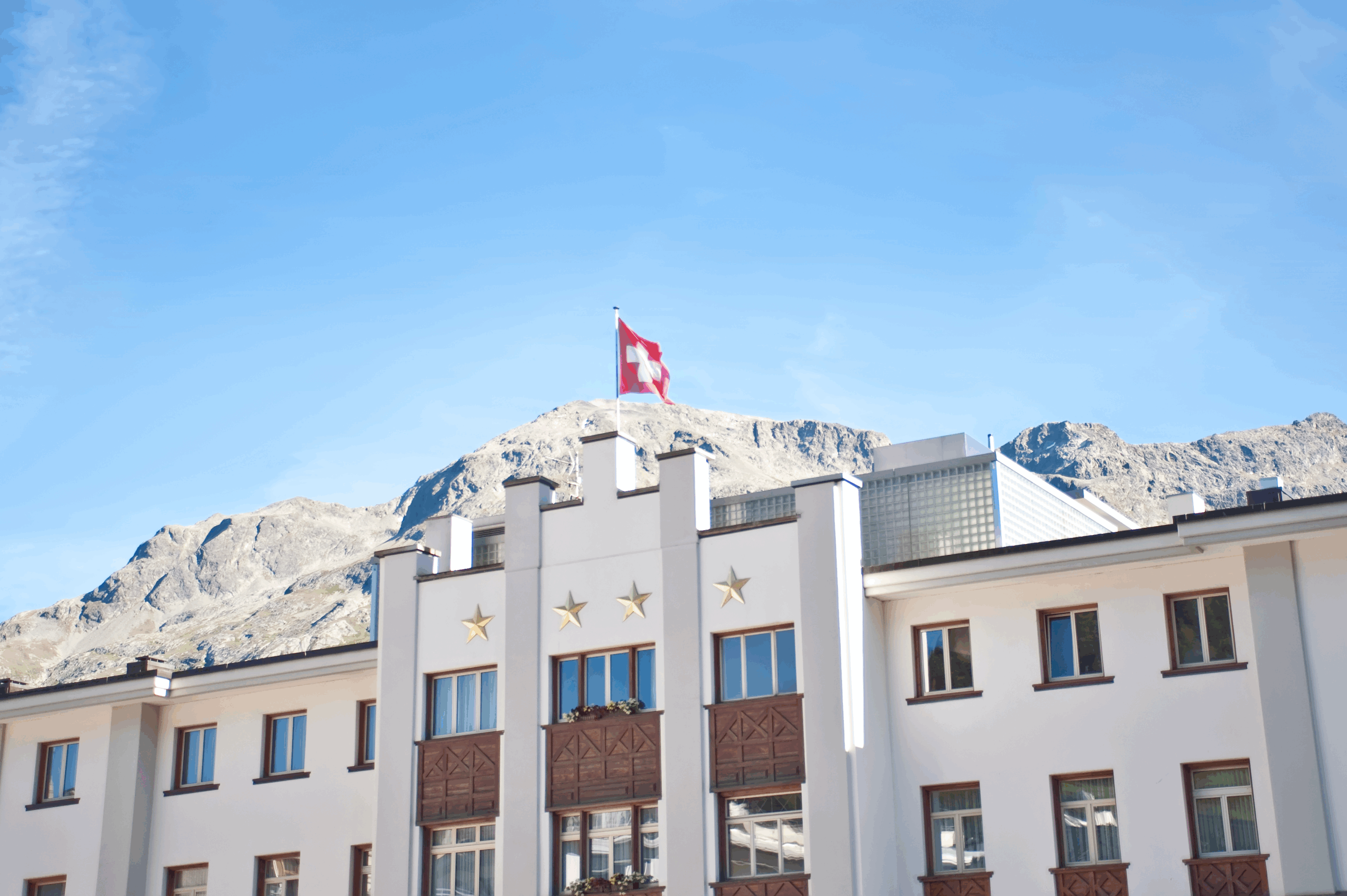 Hôtel Schweizerhof, St. Moritz : vue extérieure