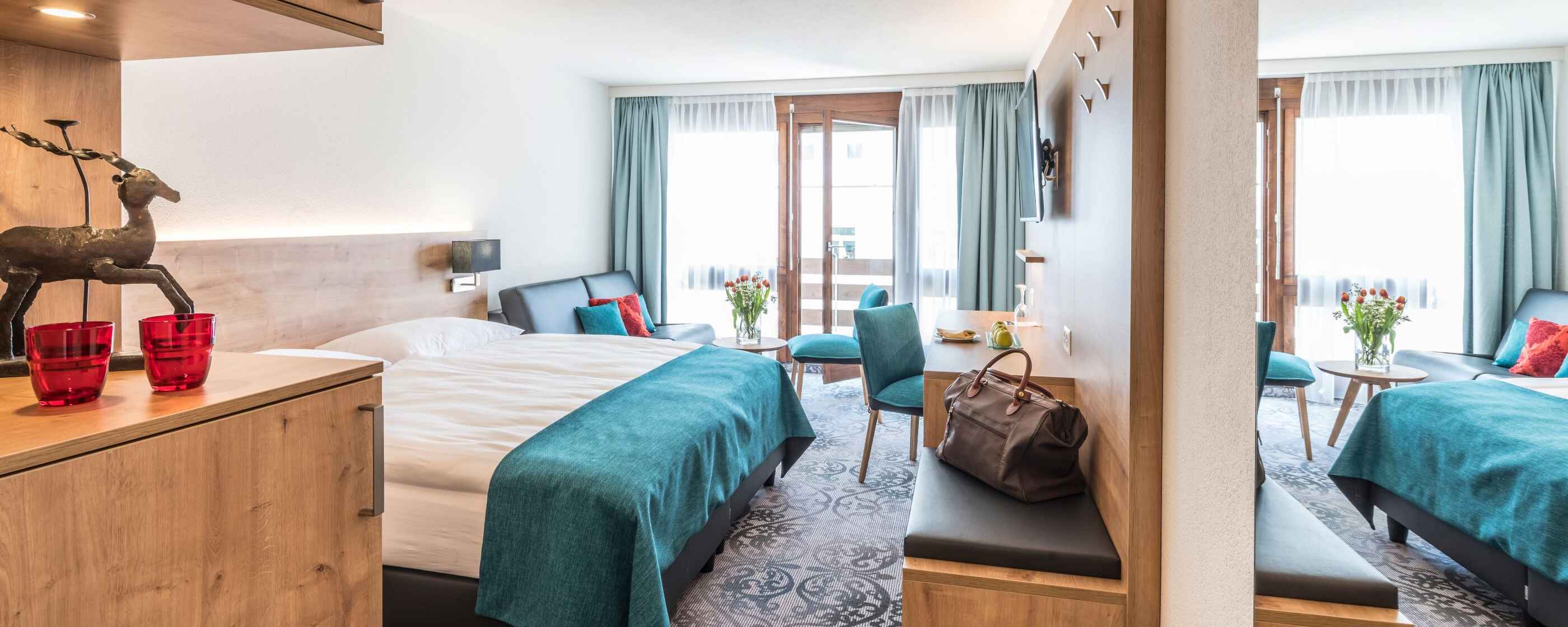 Hotel Central, Davos: Superior West mit Balkon