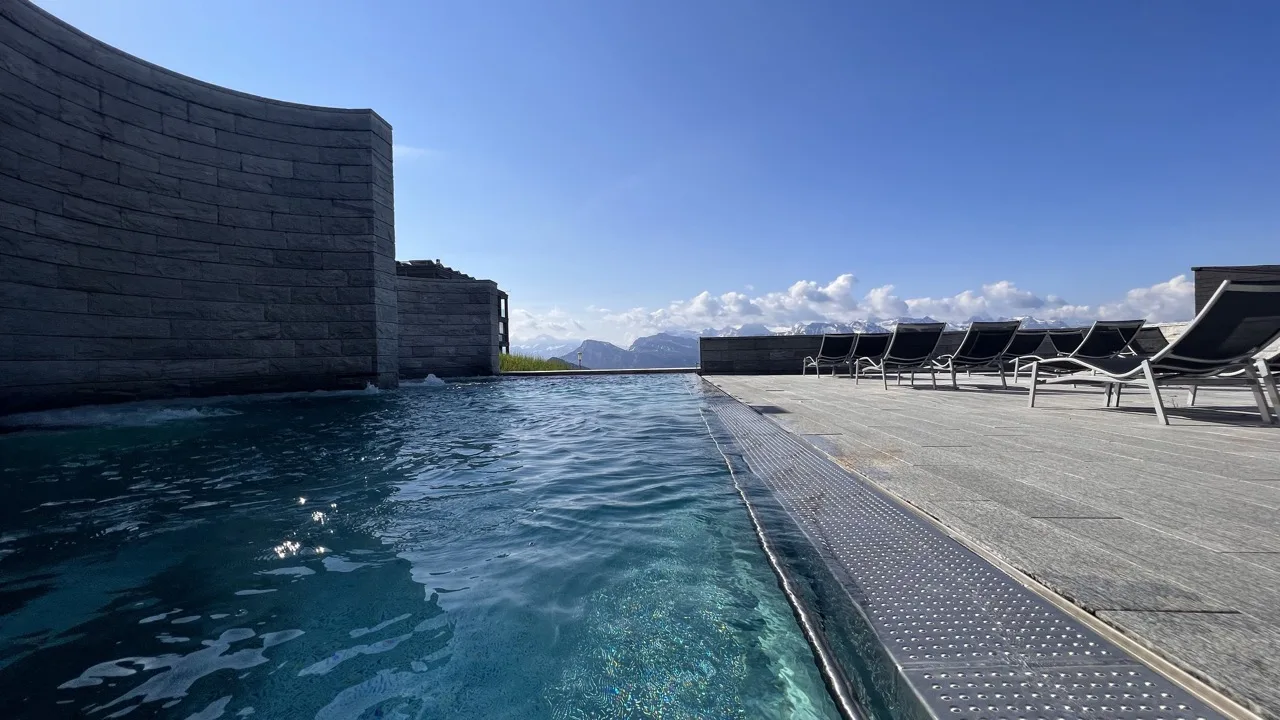 Hotel Rigi Kaltbad, Rigi: Aussenpool