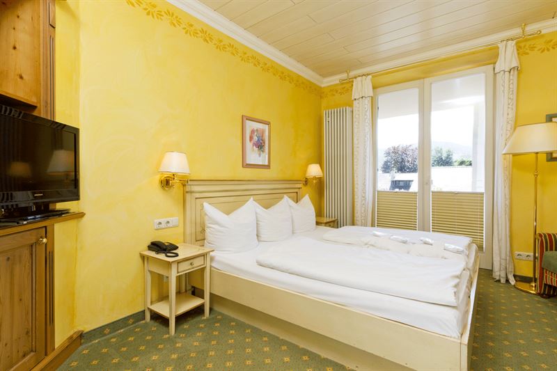 Standard Zimmer mit King Size Bett