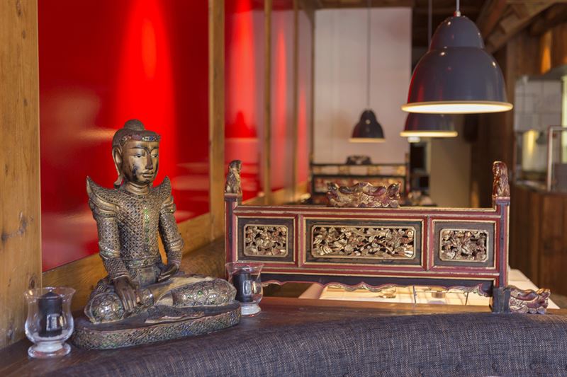 Hotel Bernerhof, Gstaad: Restaurant Blun-Chi