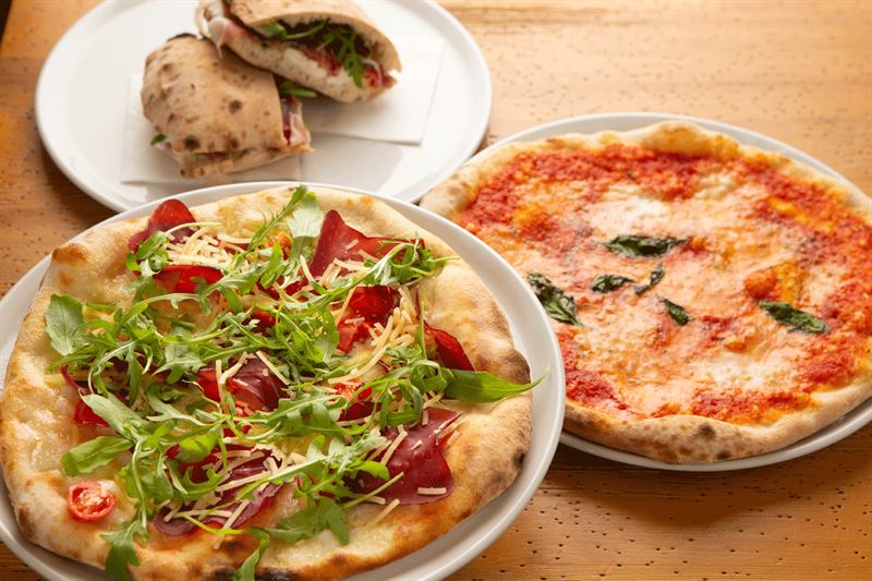 Hotel Bernerhof, Gstaad: Restaurant Pizza.Basta.