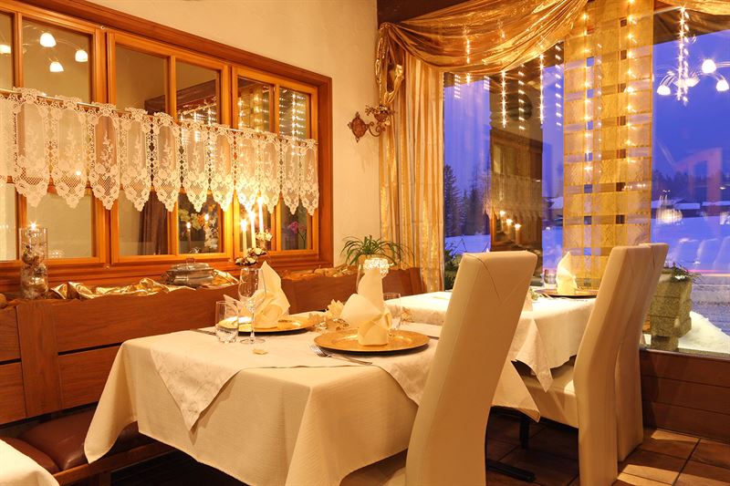 Hotel Bernerhof, Kandersteg: Restaurant