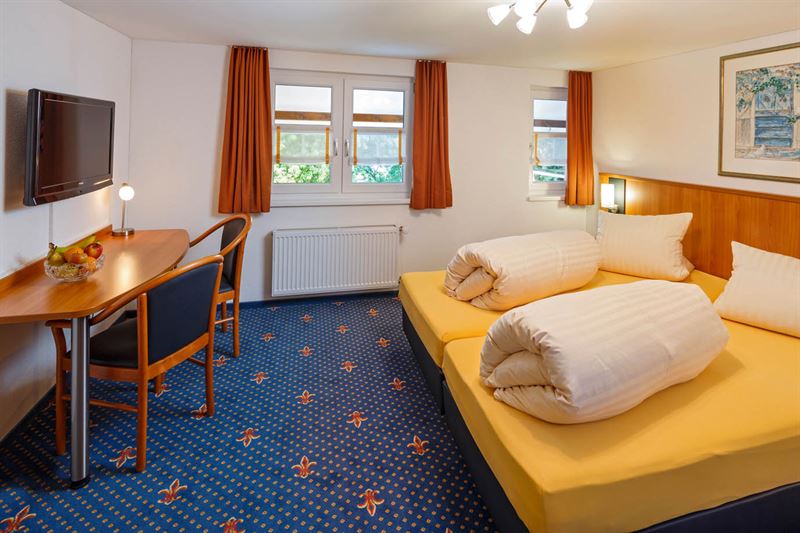 Historische Residenz Lindeneck, Güttingen: Standard Doppelzimmer Park