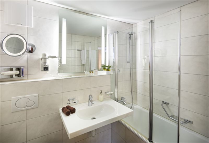 Hotel Seemöwe, Güttingen: Deluxe Doppelzimmer - Landseite