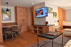 Hotel Eiger, Mürren: Familiensuite Waldseite