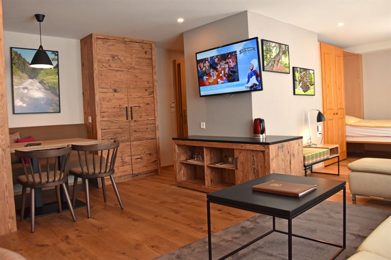 Hotel Eiger, Mürren: Familiensuite Waldseite