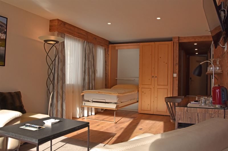 Hotel Eiger, Mürren: Familiensuite Waldseite