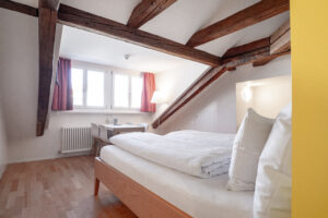 Familienzimmer mit Kochnische