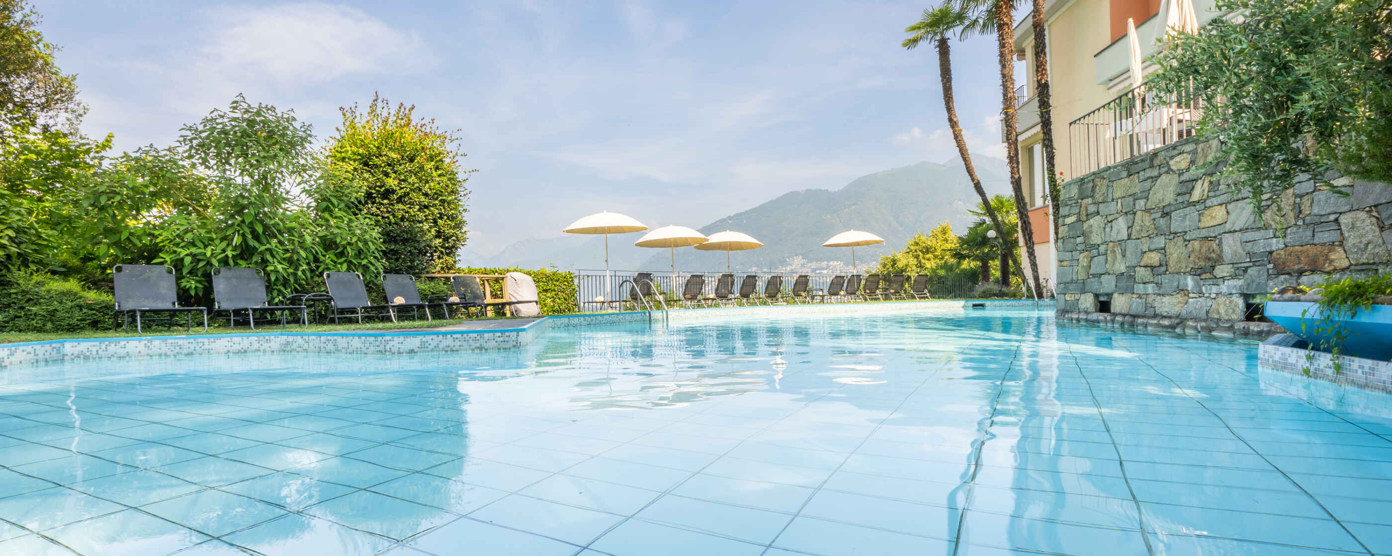 Pool (3)