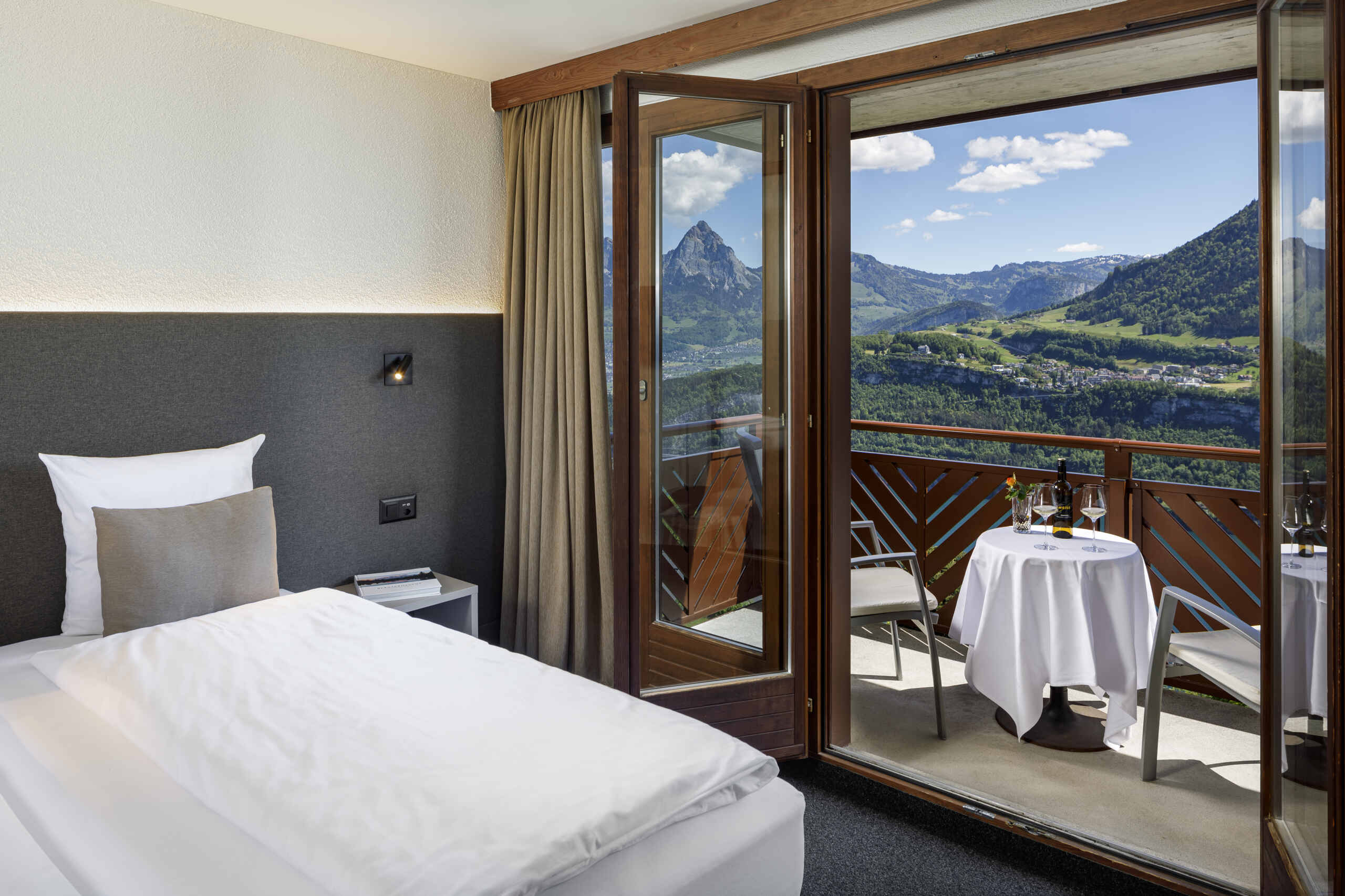 Doppelzimmer mit Seesicht – Haupthaus