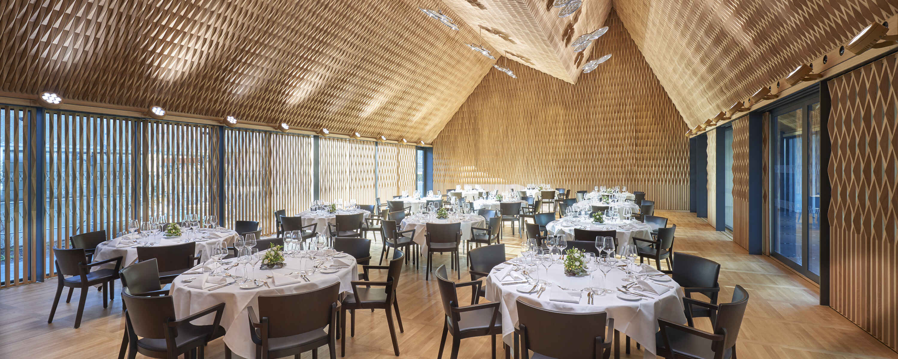 2442_Saal_02_Muri_05_288 3