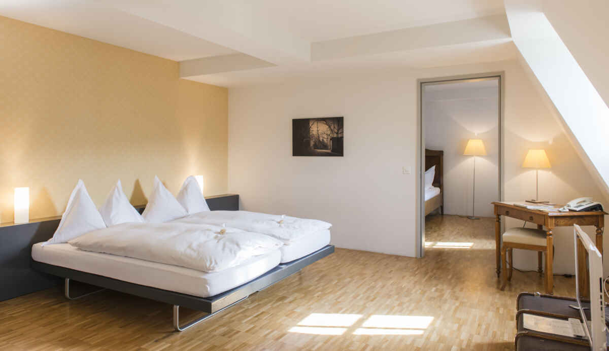 Schloss Münchenwiler: Familienzimmer