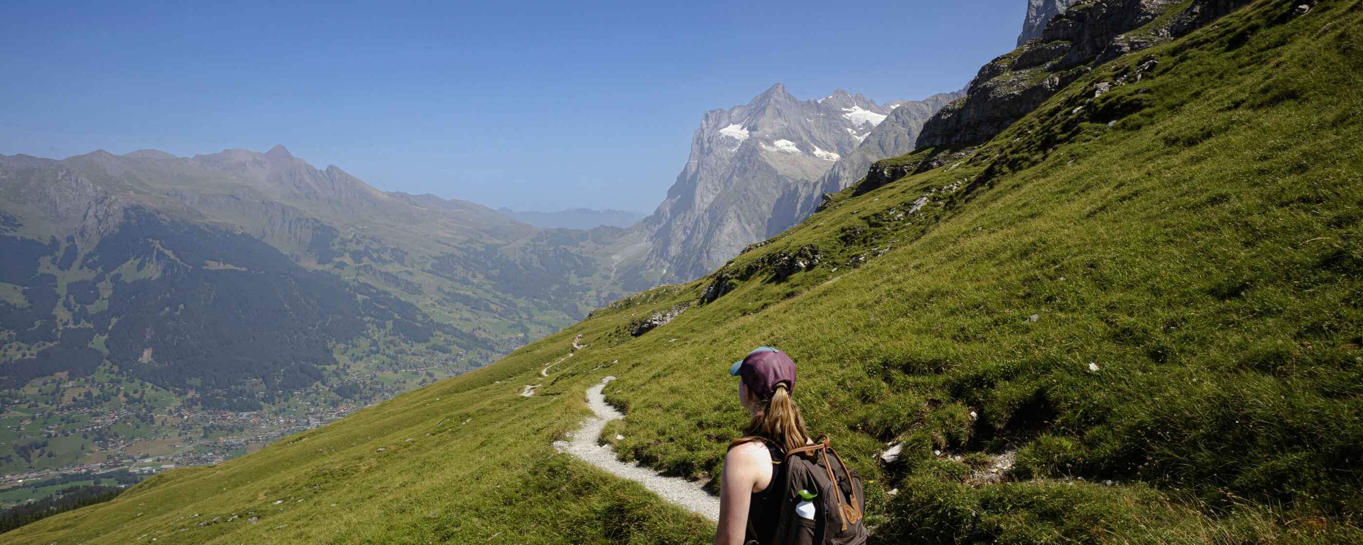 bryan-dijkhuizen-fPE0zd_69AM-unsplash