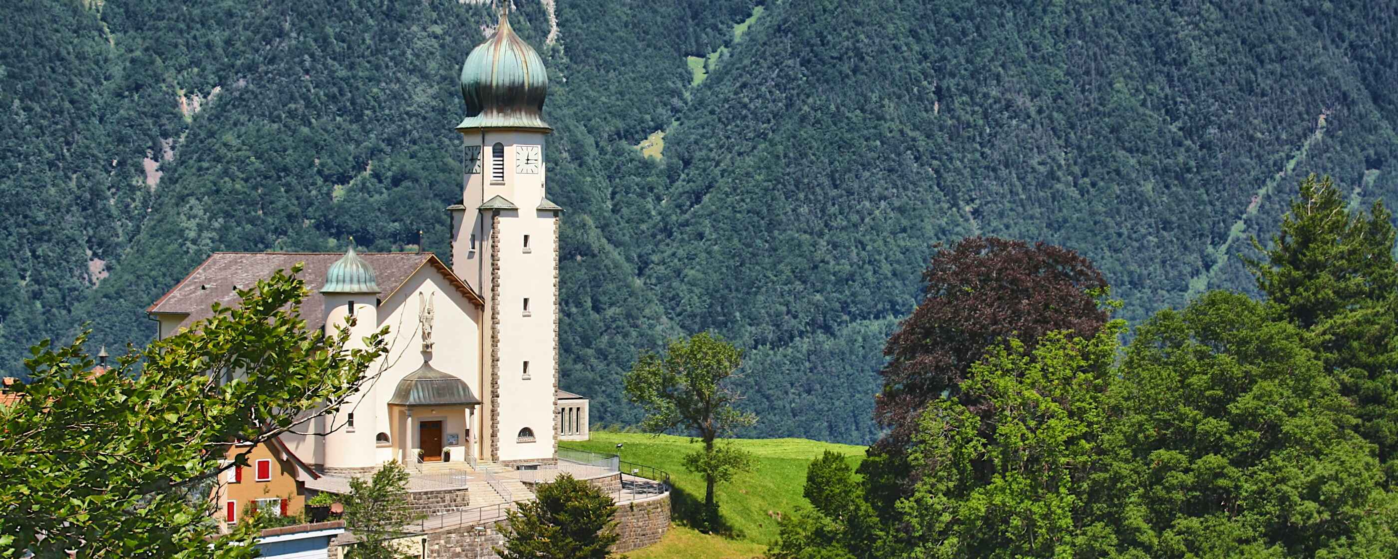 claudio-biesele-b4dT_A7Bvw8-unsplash