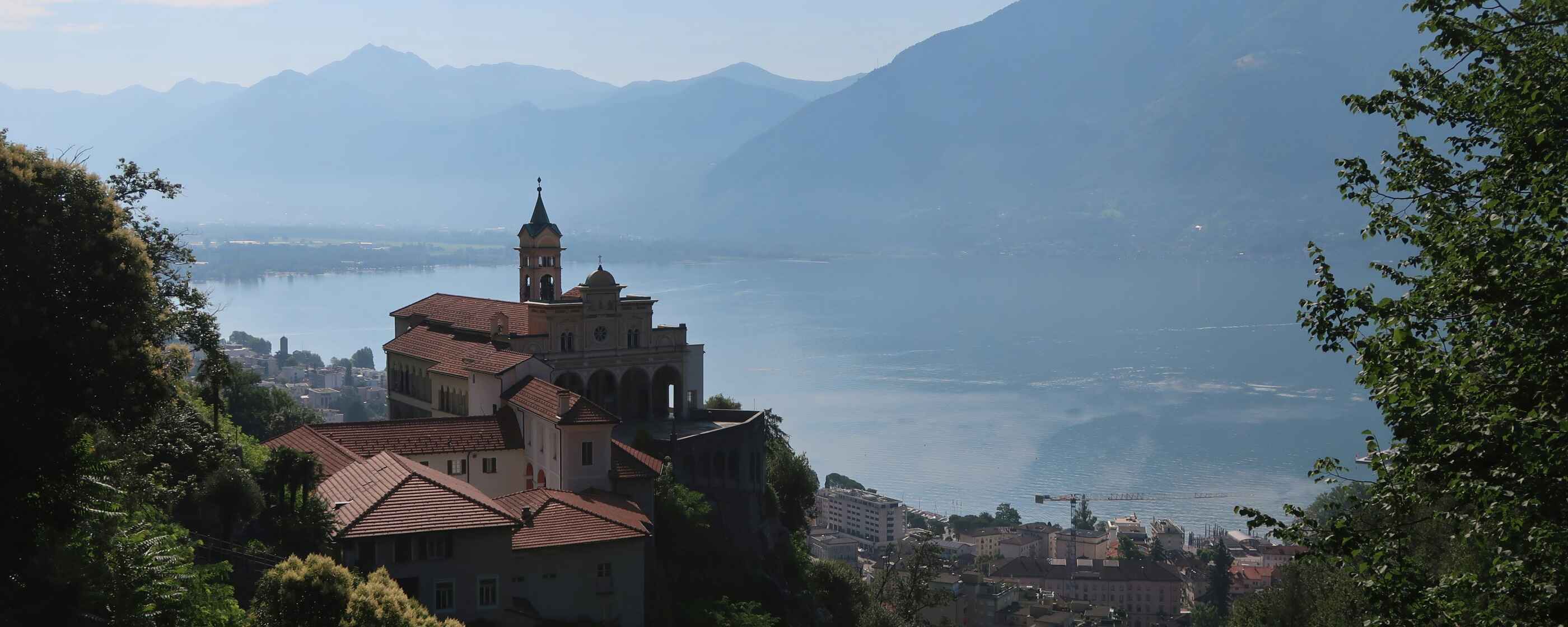 florian-muller-bgWIwvUhZqc-unsplash