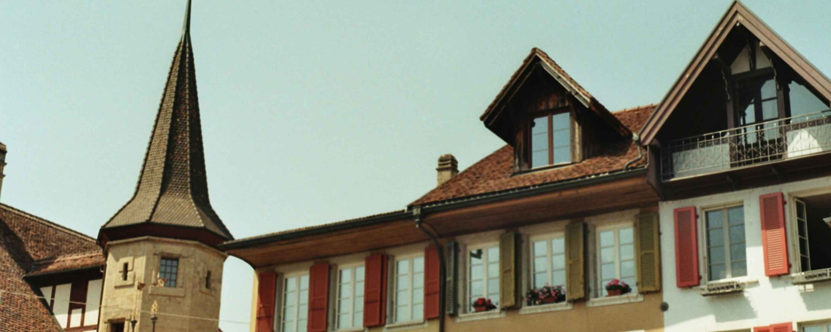 nils-vogt-QmYkSUTI6S8-unsplash