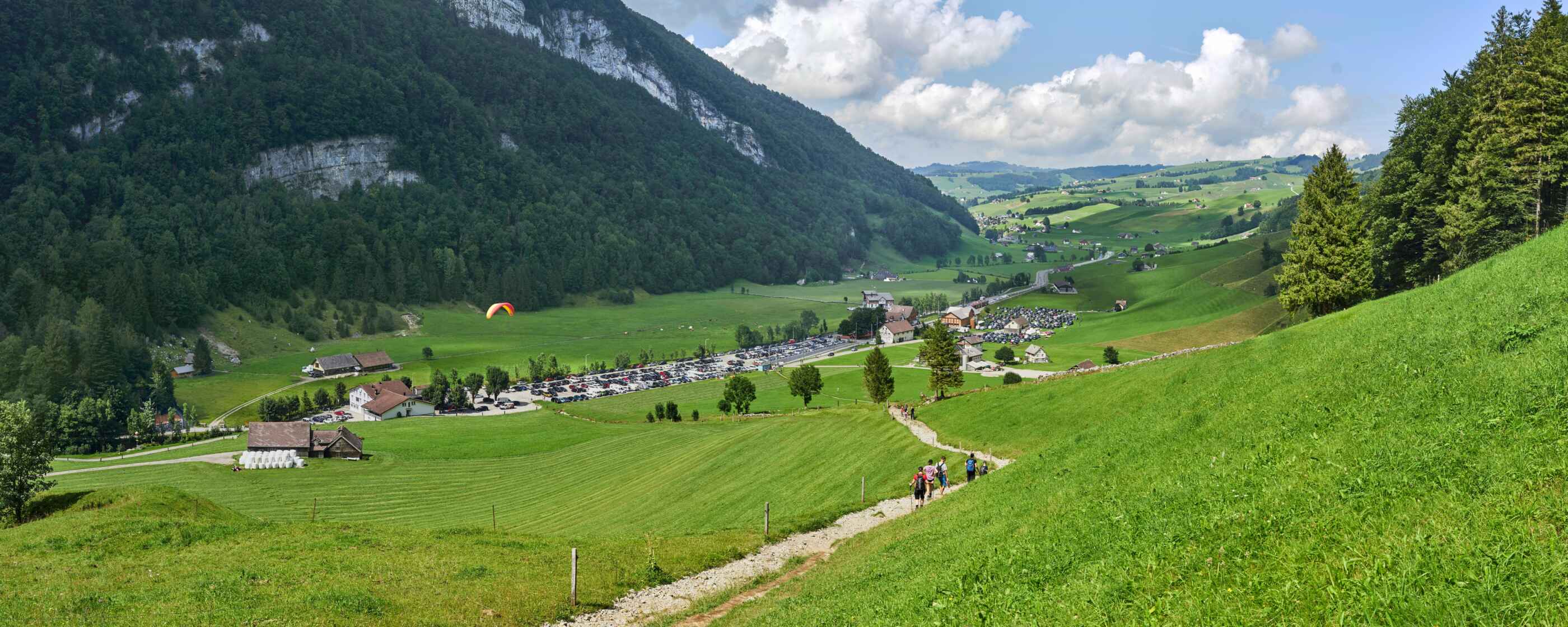 xavier-von-erlach-085FJbGaod4-unsplash